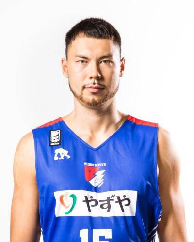 https://img.zldy.com.cn/img/basketball/player/89efef3927acc14e86d908376d436a49.png